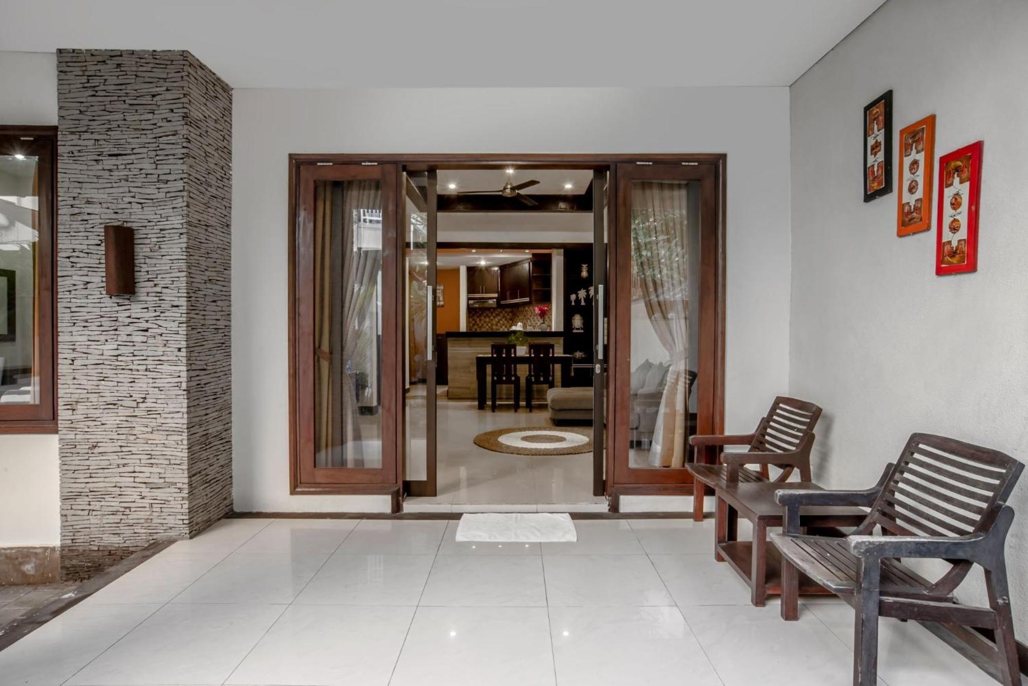 Pondok Arya Kuta Villas By Kamara Room photo